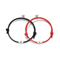 UNGENT THEM Magnetic Couples Bracelets Sun and Moon Matching Friendship Magnet Attract Red Bracelet Couple Gifts for Boyfriend Girlfriend Best Friends Women Men Him Her （Black&Red）